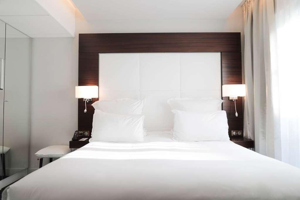 Le Grand Hotel Grenoble, BW Premier Collection By Best Western Ruang foto
