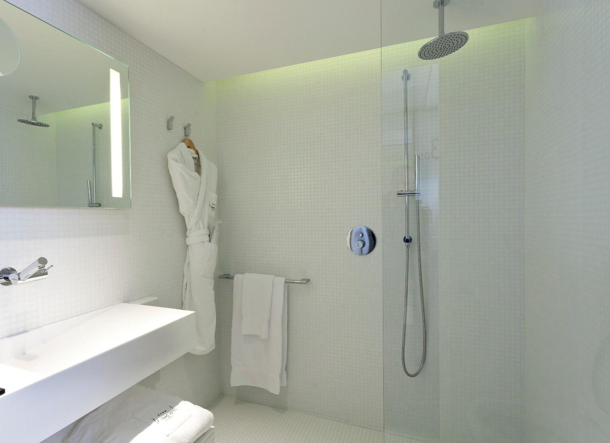 Le Grand Hotel Grenoble, BW Premier Collection By Best Western Bagian luar foto